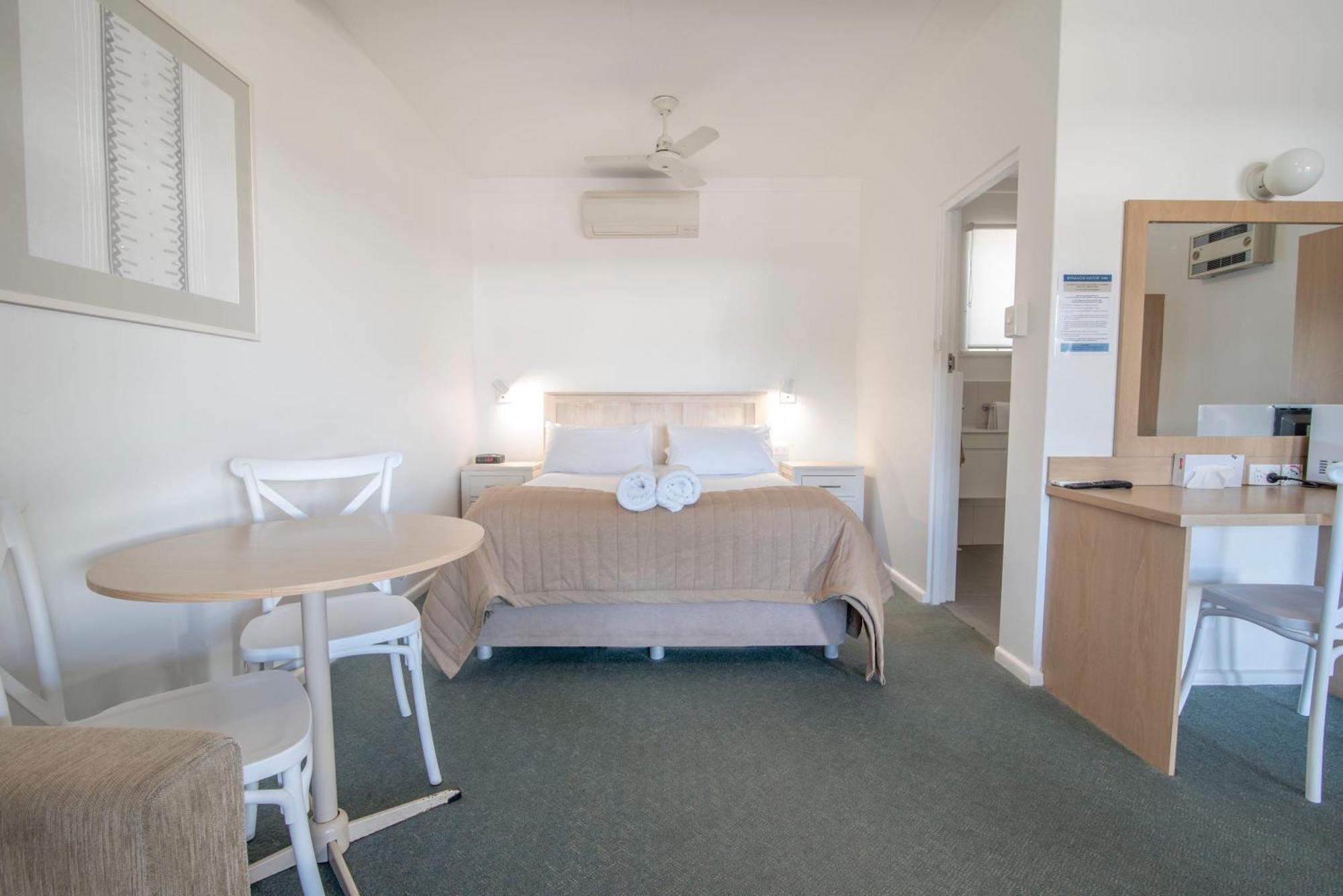 Bermagui Motor Inn חדר תמונה